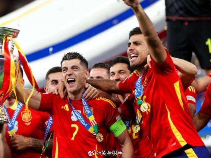 爱游戏官网-关于法国杯窗口期再迎强敌，皇家马德里外线爆发，主帅态度：震撼外界，临场指挥获称赞的信息