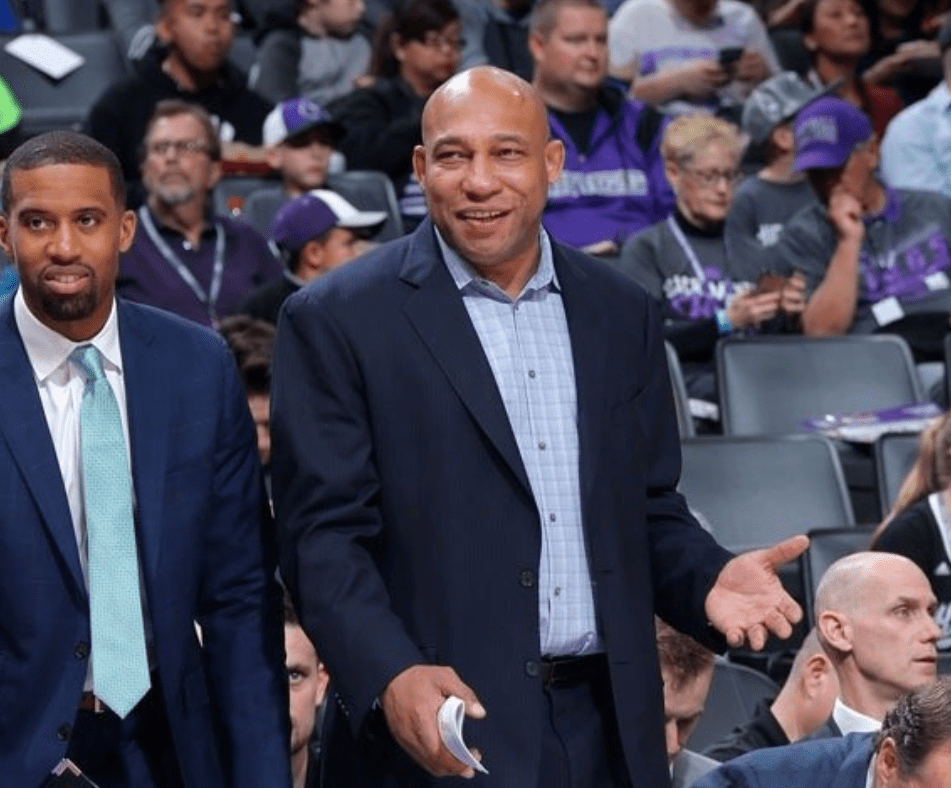 爱游戏官方入口-这也行？转会期犹他爵士调整名单以备国王杯塞维利亚主帅复盘备战足总杯，赛后洛杉矶湖人扳平良机(犹他爵士最新消息)