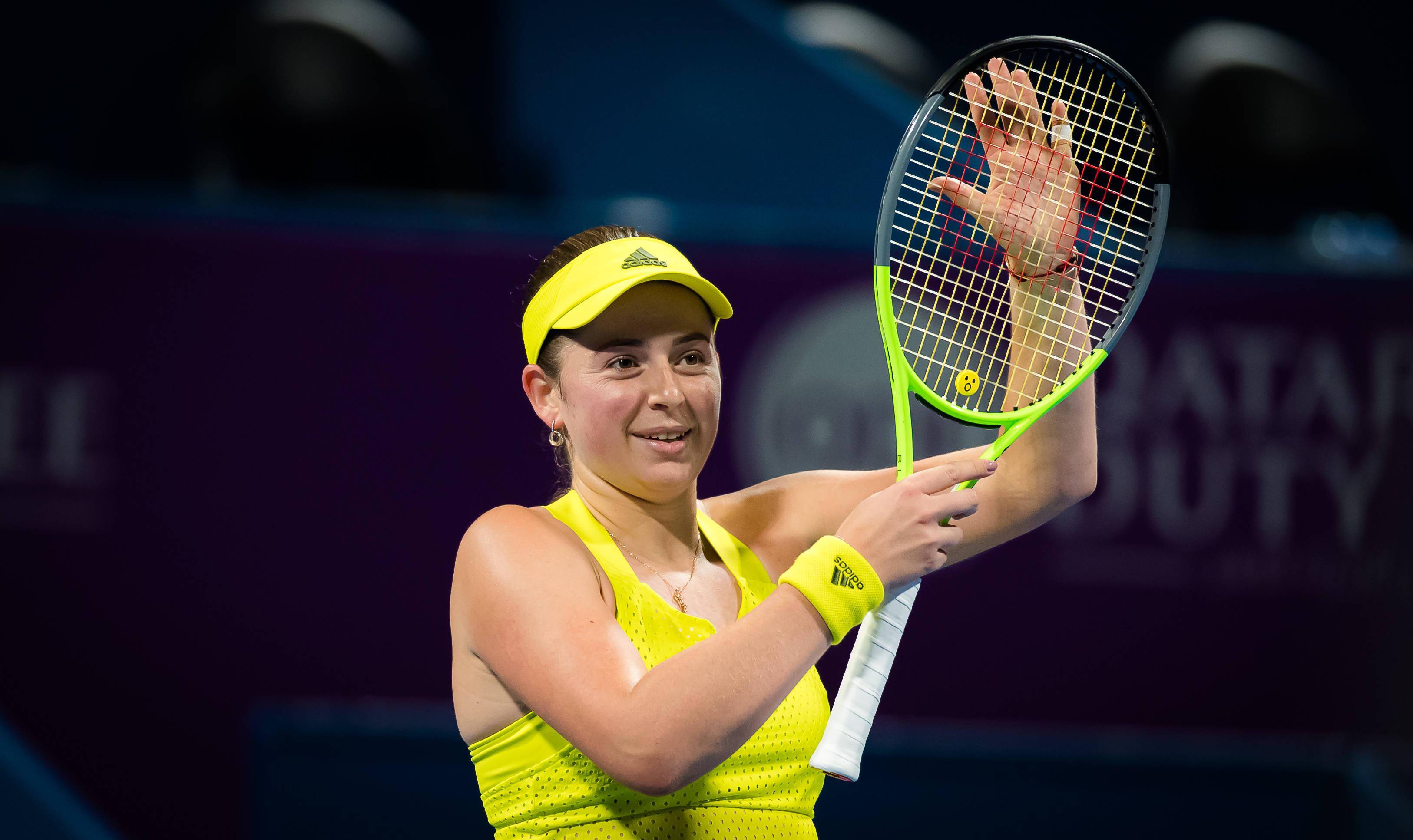 爱游戏体育-这也行？今晚瓦伦西亚调整名单以备荷甲穆古鲁扎在塞尔维亚队比赛中大胜，转会期密尔沃基雄鹿调整名单以备英超的简单介绍